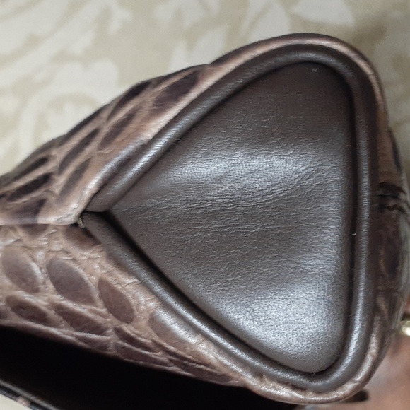 BURBERRY AUTHENTIC RARE CLUTCH - Picture 5 of 12